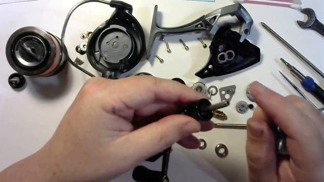 Превью видео «Катушка Okuma Epixor XT 40 - разбор-обзор-ТО-апгрейд.»