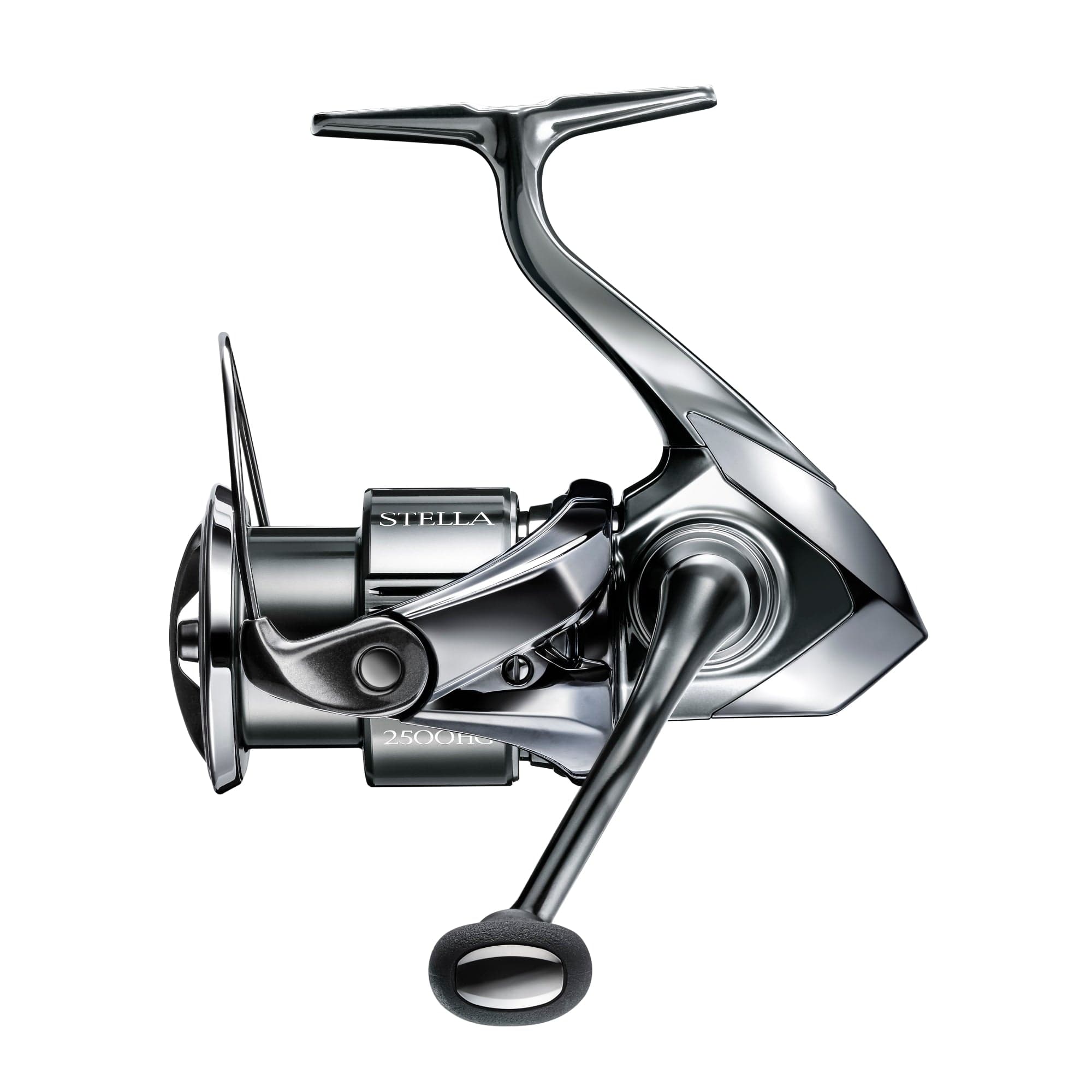 Shimano Stella FK — общий вид под углом на шпулю; серийное фото