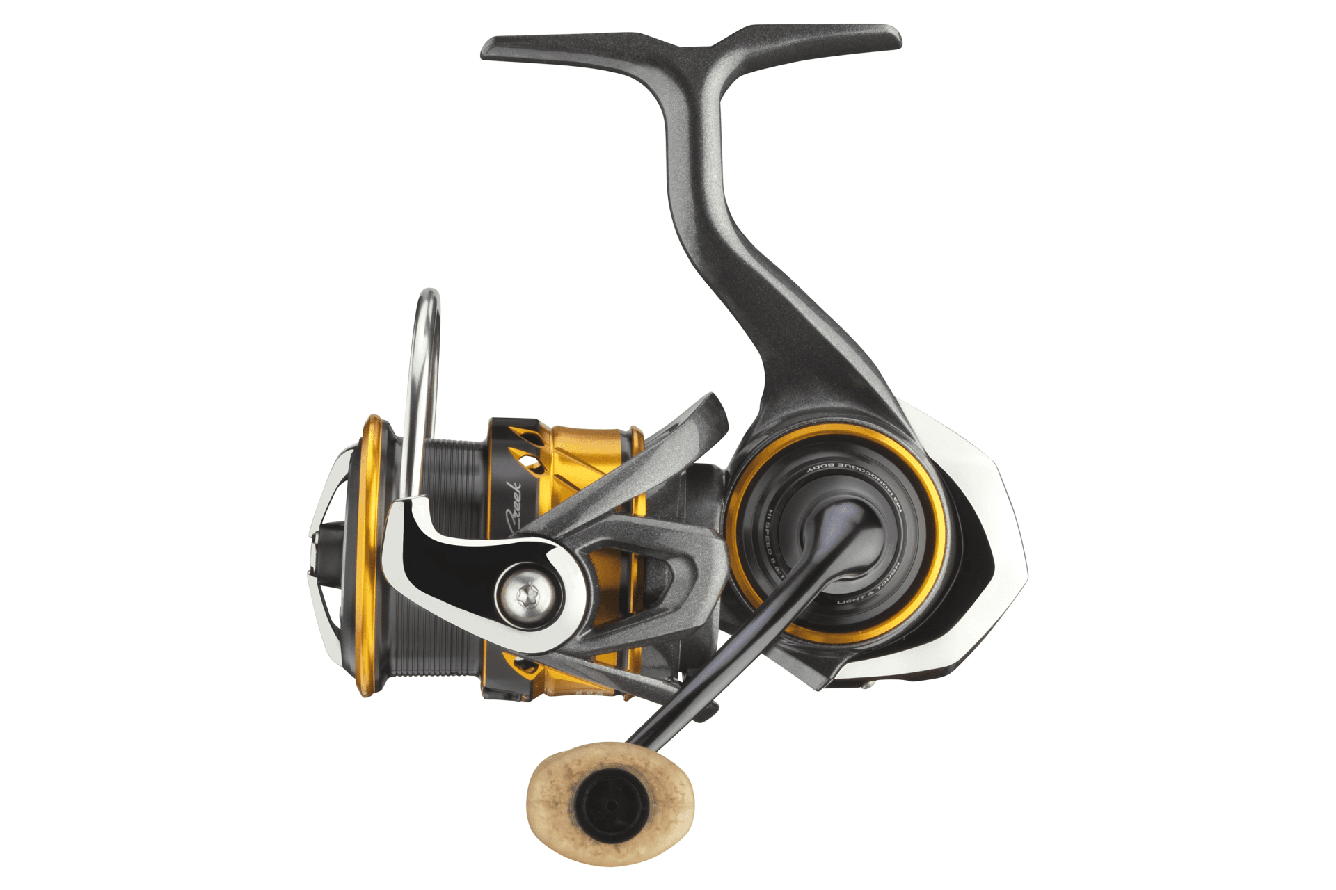 Серия Daiwa 22 Silver Creek MQ LT — вид сбоку с пробковым кнобом